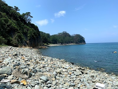 黄金崎海水浴場(根合海水浴場)