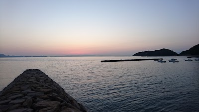 立岩海水浴場(モンチッチ海岸)