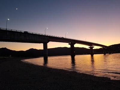宇佐井尻公園