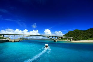 一度は行ってみたい日本のオススメ海・ビーチ５撰 2023